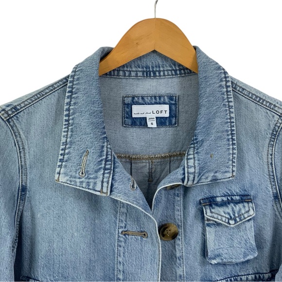 LOFT Jean Jacket Denim Blue Size Small A8 - Picture 3 of 14
